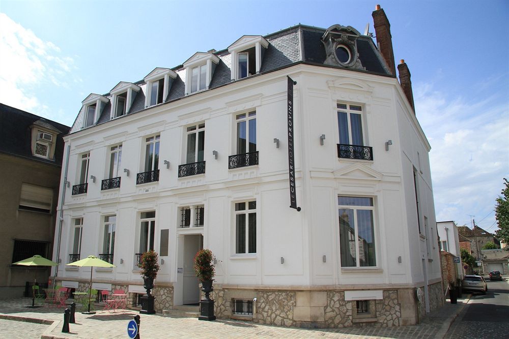Le César Hôtel Provins Esterno foto